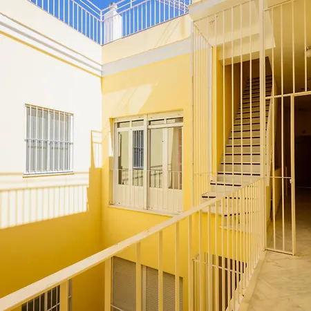 Acogedor En Triana 아파트 세비야